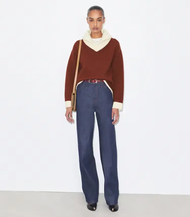 Contrast Collar Wool Sweater - Image 3
