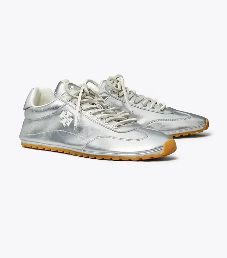 Field Sneaker