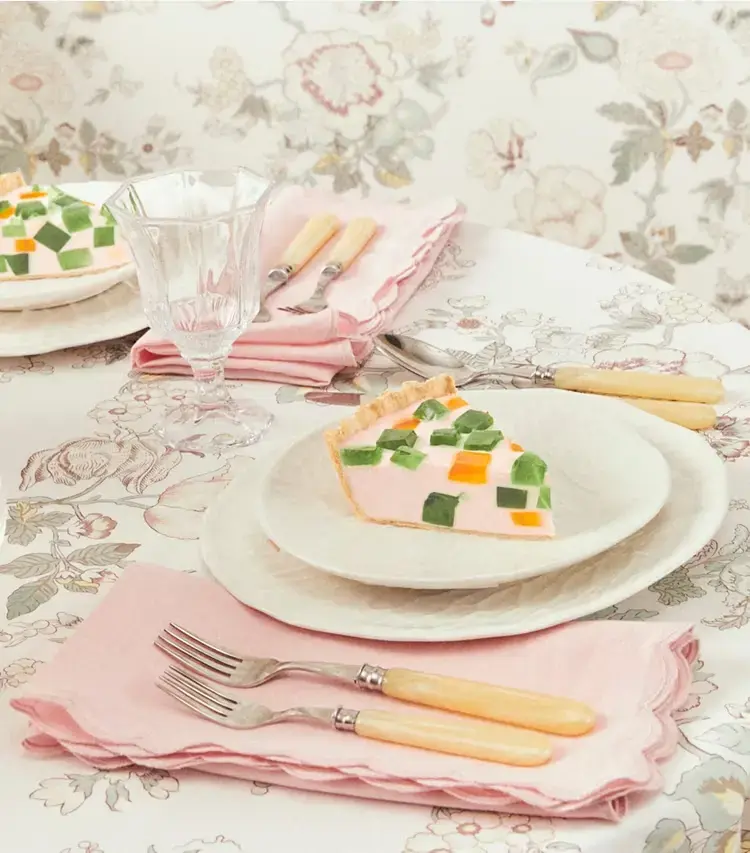 Scalloped Dinner Linen Napkin, Set Of 6 - Image 3