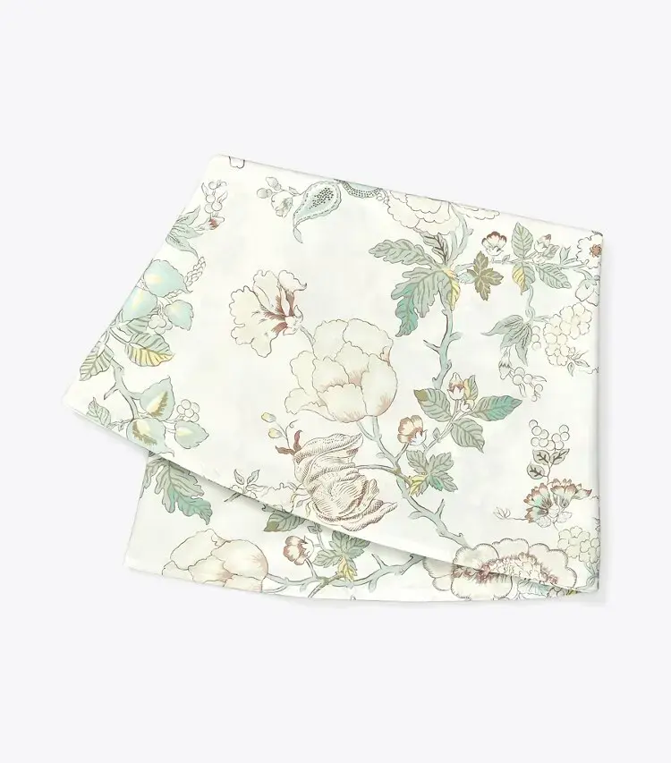 Happy Times Bouquet Round Tablecloth, 90"
