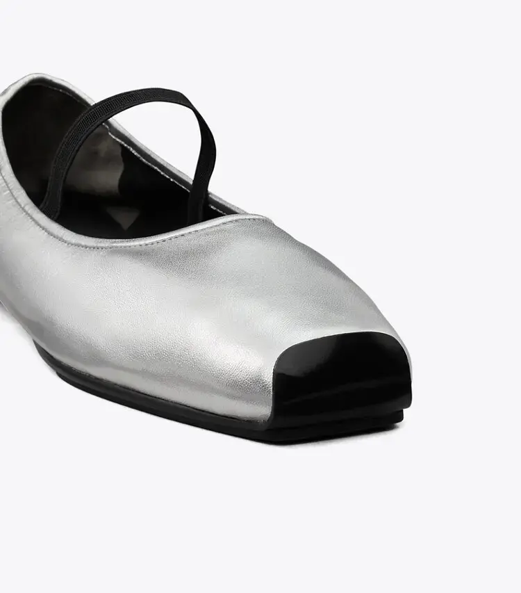 Runway Ballet - Image 4